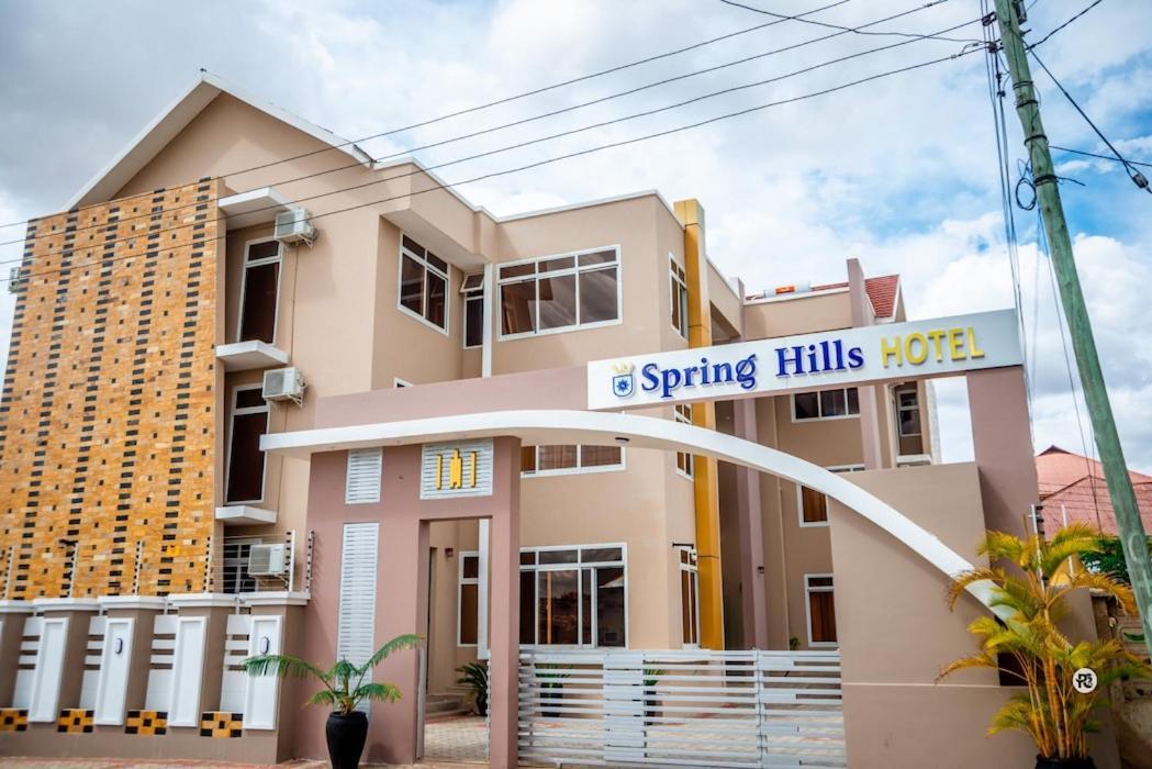 Spring Hills Hotel - Dodoma Buitenkant foto